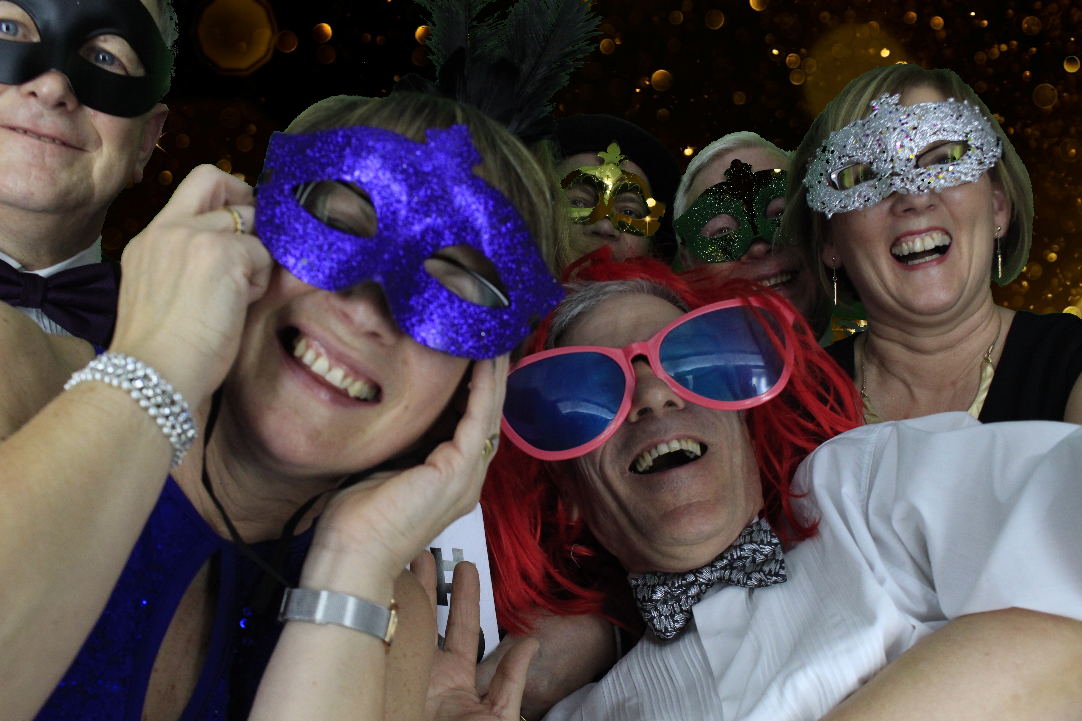 New Years Eve Party Silvermere | View more photos from the event at gallery.myphotoboothexperience.co.uk/u/MyPhotoBoothExperienceLtd/New-Years-Eve-Party-Silvermere